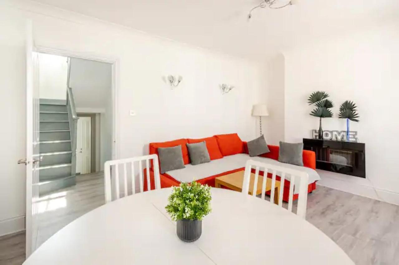 Castle View 2 Bedroom Apartment In Town Centre Хейстингс Екстериор снимка